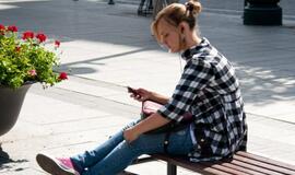 JAV paaugliai per dieną išsiunčia vidutiniškai po 60 SMS žinučių
