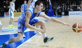 &quot;Neptūno&quot; aukštaūgiui - kojos skausmai