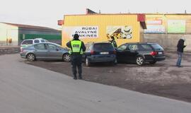 Neatidumo kaina - trys automobiliai