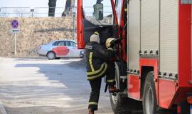 Klaipėdoje degė apleistas pastatas