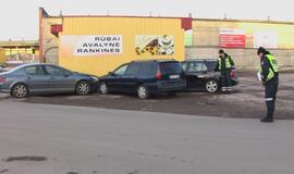 Neatidumo kaina - trys automobiliai