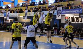 Rankinis: "Žemaitijos dragūnas" - "Dobeles Tenax"