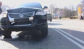 Prabangi avarija per žioplumą