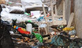 Klaipėdoje degė apleistas pastatas