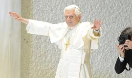 Vatikanas paskelbė pranešimą apie Airijos kunigų nusikaltimus prieš vaikus
