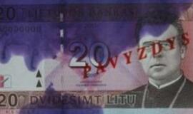 Lietuvos bankas perspėja neimti dažais sulietų banknotų