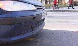 Triguboje avarijoje - sužeista keleivė