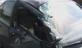 BMW ir sunkvežimio avarija sudarė spūstis