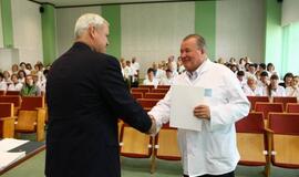 Meras pasveikino KUL medikus