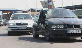 BMW ir sunkvežimio avarija sudarė spūstis