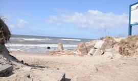 Audrų nuniokoti Klaipėdos paplūdimiai