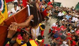 Filipinuose leidosi nukryžiuojami daugiau kaip 20 tikinčiųjų