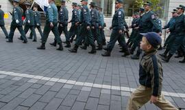 Policija neketina ieškoti mokyklų nelankančių vaikų