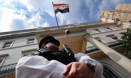 Dėl žudynių Huloje Sirijos ambasadoriai išsiunčiami namo