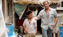Lietuviams Melas Gibsonas pasirodys kino teatruose, o amerikiečiams naująjį jo filmą siūloma žiūrėti namuose