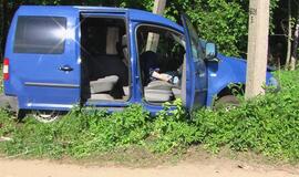 Miręs vairuotojas važiavo dar pusę kilometro