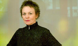 Vilniuje koncertuos stilingoji amerikiečių menininkė Laurie Anderson