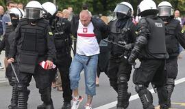Per &quot;Euro 2012&quot; pirmąjį etapą Lenkijoje sulaikyta 515 asmenų