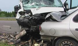 Partrenkta nėščioji, kovojama dėl jos kūdikio gyvybės