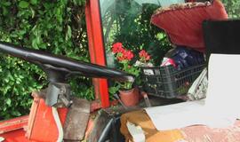 4,11 promilės: iš žvyrkelio į griovį