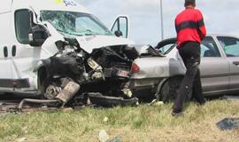 Partrenkta nėščioji, kovojama dėl jos kūdikio gyvybės