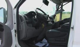 Partrenkta nėščioji, kovojama dėl jos kūdikio gyvybės