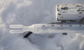 Siūlo premiją tam, kuris paaiškins, kodėl karštas vanduo užšąla greičiau, nei šaltas