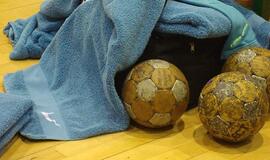 Vyrų rankinio rinktinė baigė treniruočių stovyklą Varėnoje