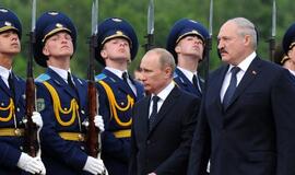 A. Lebedka rinkėjus parlamento rinkimų dieną ragina naudingai leisti laiką - pavyzdžiui, grybauti