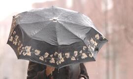 Belgijos meteorologijos tarnybai grasinama teismu už "lietingą” prognozę