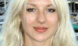 Keistos merginų mirtys