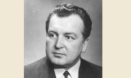 Mirė ilgametis Žemės ūkio akademijos rektorius Jonas Dromantas