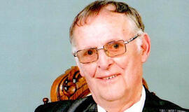 Mirė mikrochirurgijos pradininkas Lietuvoje Mečislovas Vitkus