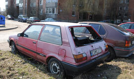 Nevažiuojančių automobilių savininkai pasinaudojo galimybe išvengti baudų