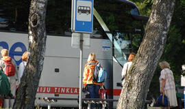 Išlaidas mažina internetiniai pakeleiviai