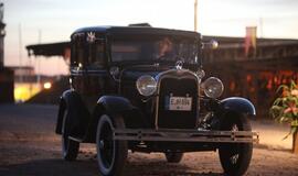 Per istoriją keliavo karietomis ir ugnimi