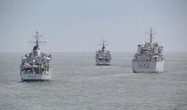 Baltijos šalių kariniai laivai demonstravo pasirengimą