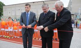 Gargžduose atidarytas 3 milijonų litų vertės sporto aikštynas