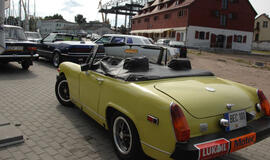 Senovinių automobilių savininkai kviečiami į paradą