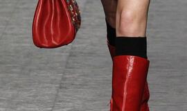 Madingiausi sezono aksesuarai, šukuosenos ir makiažas