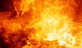 Sirijoje karinis lėktuvas susprogdino degalinę, žuvo 54 žmonės