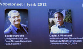 2012 metų Nobelio fizikos premiją pasidalino du mokslininkai