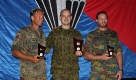 Lietuvos kariuomenės parašiutininkai iš Prancūzijos grįžo su medaliais