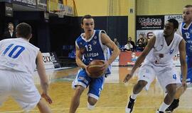 Mače su latviais nerungtyniaus M. Stašys ir Š. Vingelis