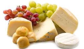 Brangiausias pasaulyje sūris gaminamas iš asilės pieno