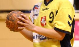 Į Lietuvos moterų rankinio rinktinę pakviesta 17 žaidėjų