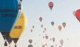 Oreiviai nusitaikė į Lietuvos skrydžio nuotolio ir trukmės rekordus