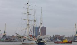 "Meridianas" išplaukė atgimti