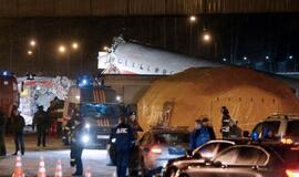 Mirė dar viena nukentėjusioji per lėktuvo Tu-204 avariją, realiausia avarijos priežastis - stabdžių gedimas