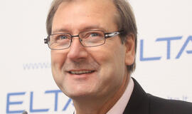 Viktoro Uspaskicho strategija – sugraudinti visuomenę